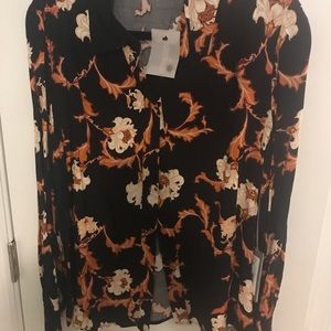 Brand new print blouse